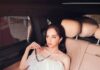 Cứ mỗi lần ngồi xe sang, Hương Giang lại chiêu đãi fan xu hướng thời trang mới